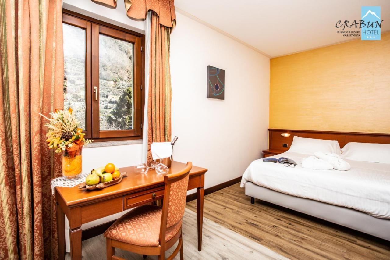 Crabun Hotel ポン・サン・マルテン エクステリア 写真