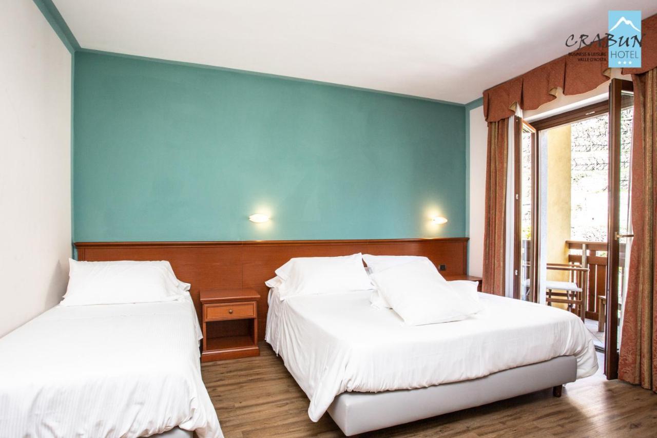 Crabun Hotel ポン・サン・マルテン エクステリア 写真