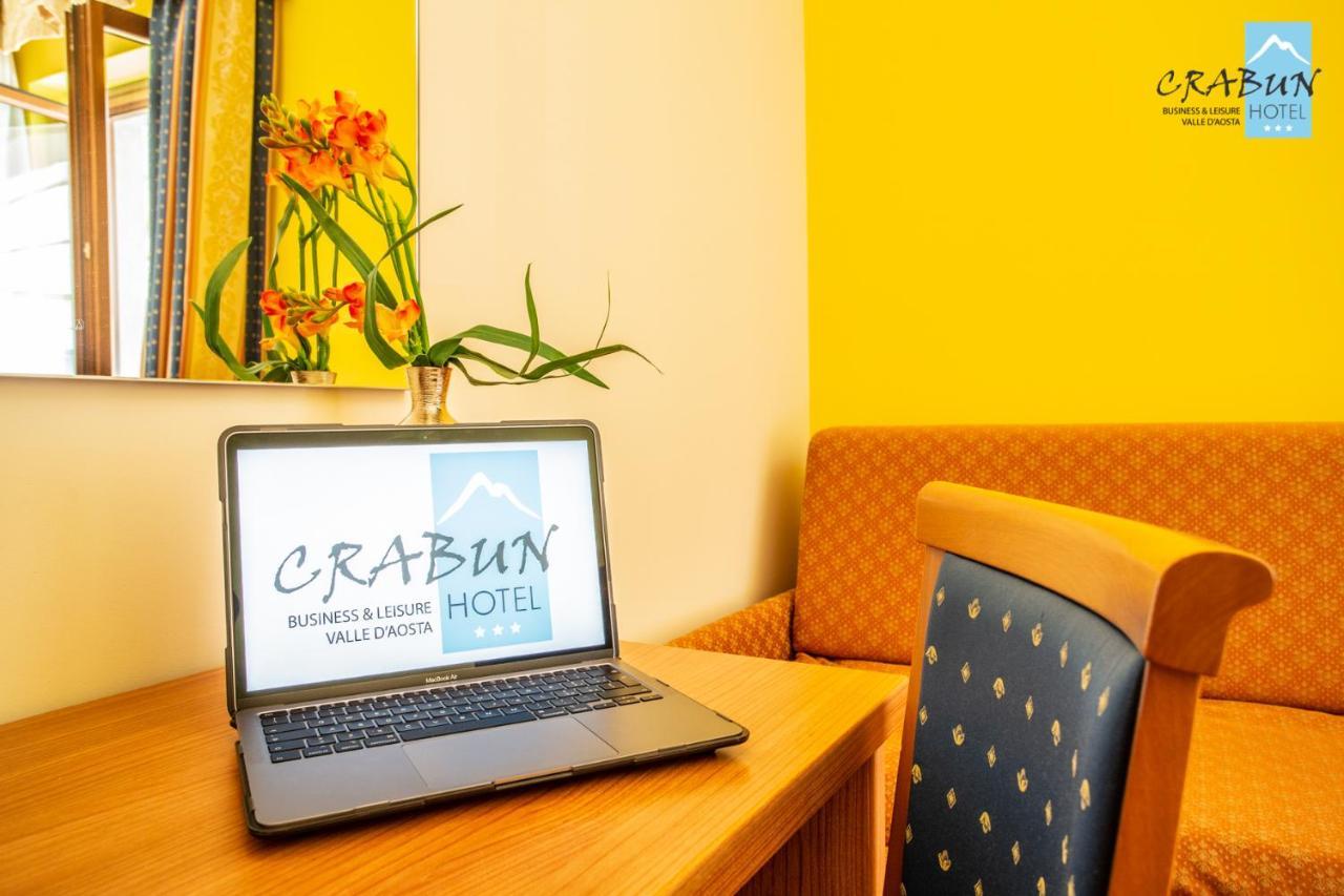Crabun Hotel ポン・サン・マルテン エクステリア 写真