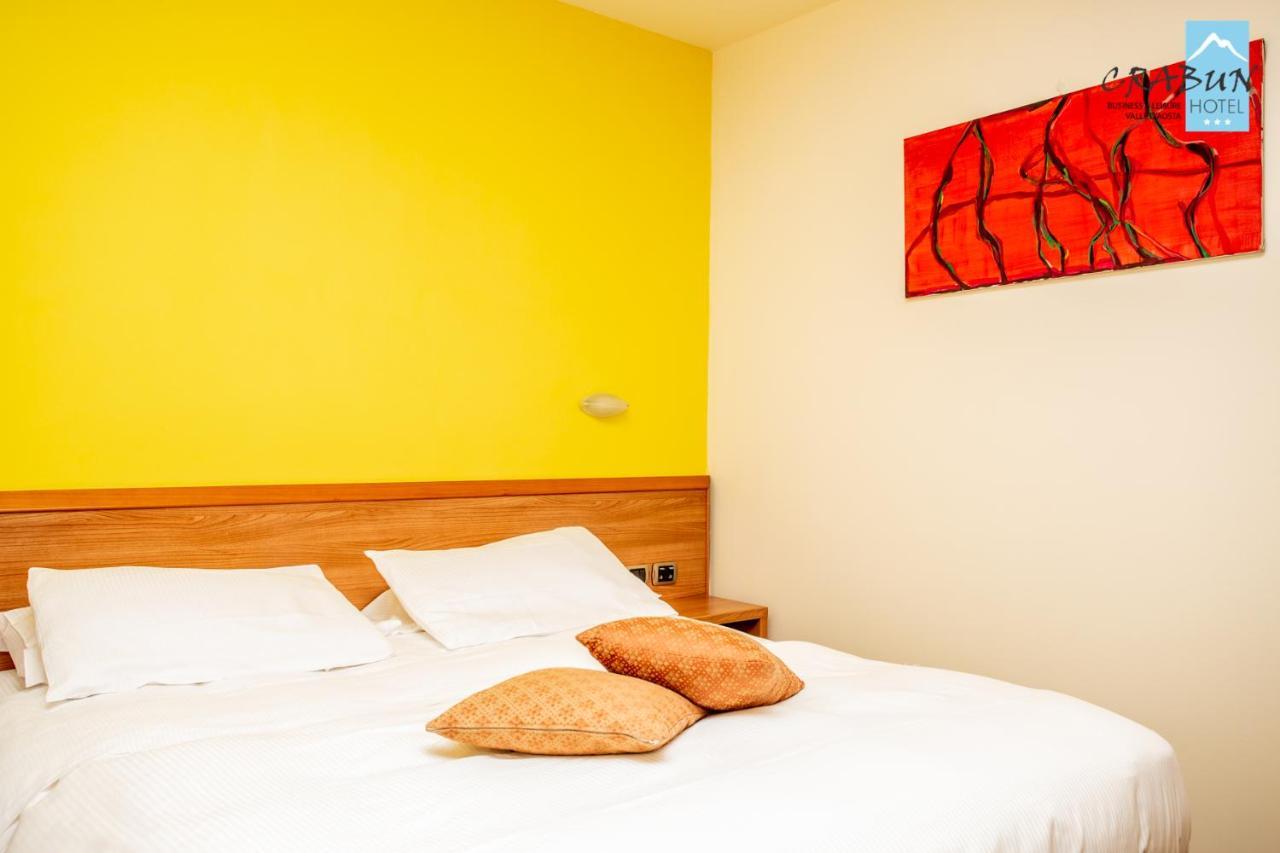 Crabun Hotel ポン・サン・マルテン エクステリア 写真