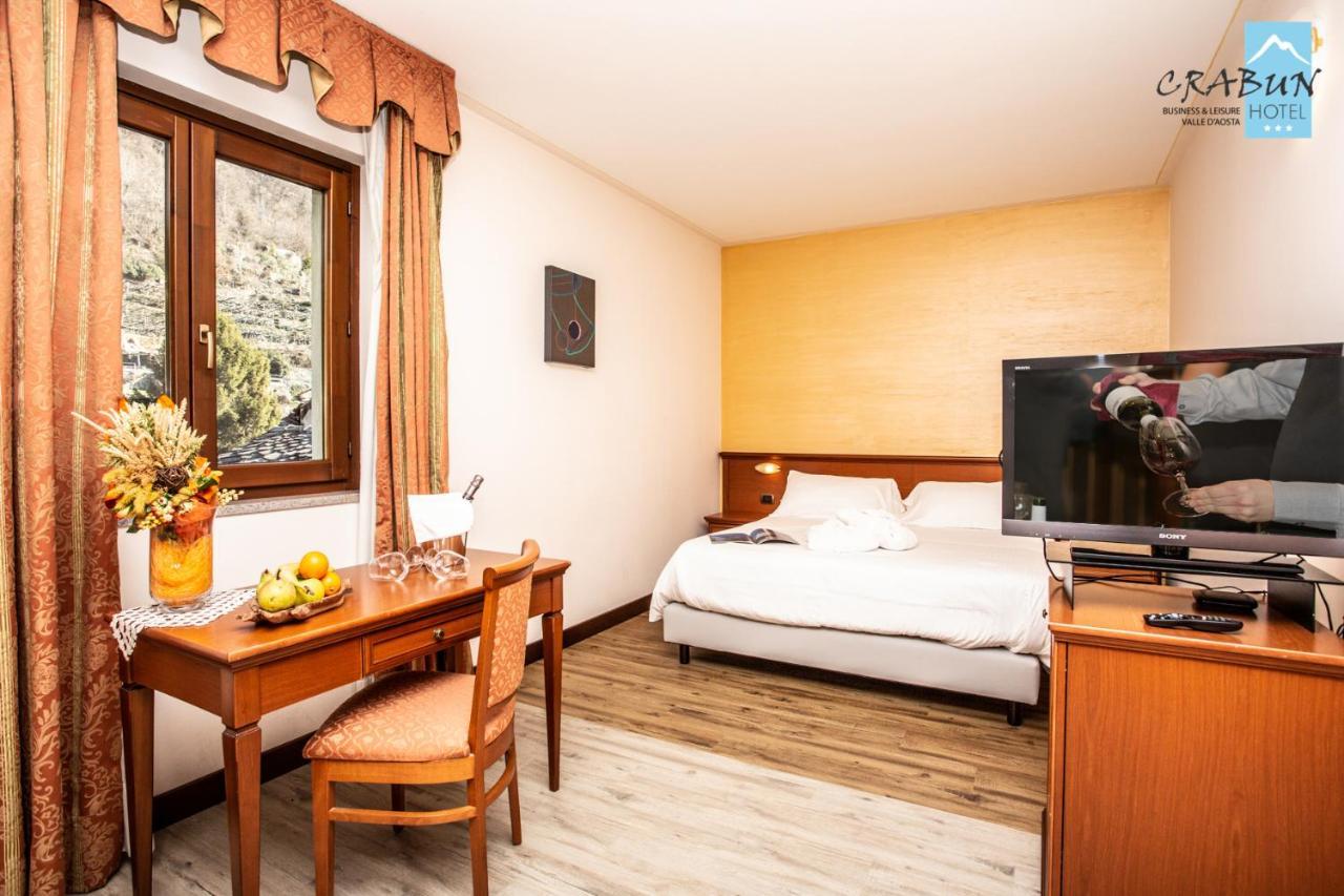 Crabun Hotel ポン・サン・マルテン エクステリア 写真
